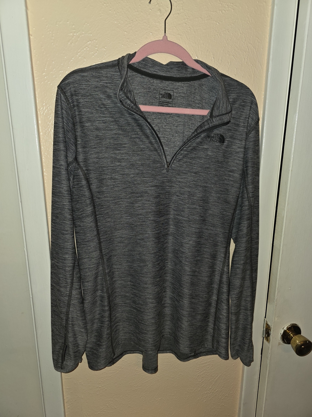 The North Face FlashDry Quarter Zip Pullover Gray XL Thumbholes
